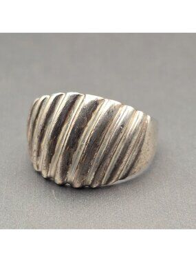 Vintage Sterling Silver Ribbed Dome Ring Size 8 Wide Fluted Band Signed HAN